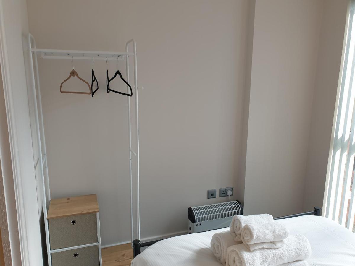 Birmingham Ruby, 2 Bedroom Apartment Екстер'єр фото